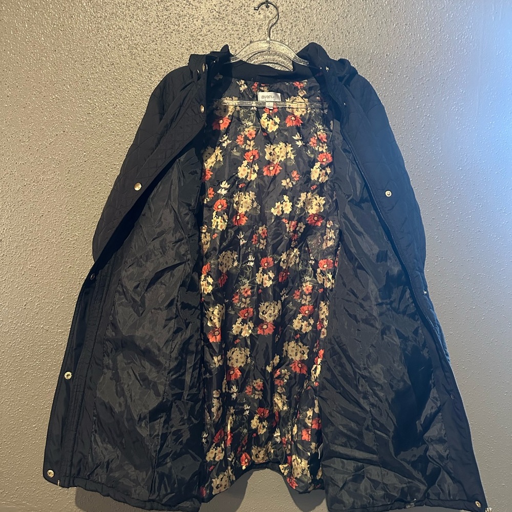 Avenue Black Quilted Hooded Jacket - Picture 7 of 10